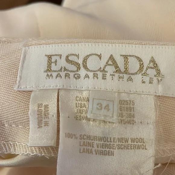 Escada by Margaretha Ley High Waist - Light Academia Wool Pants - Picture 7 of 8